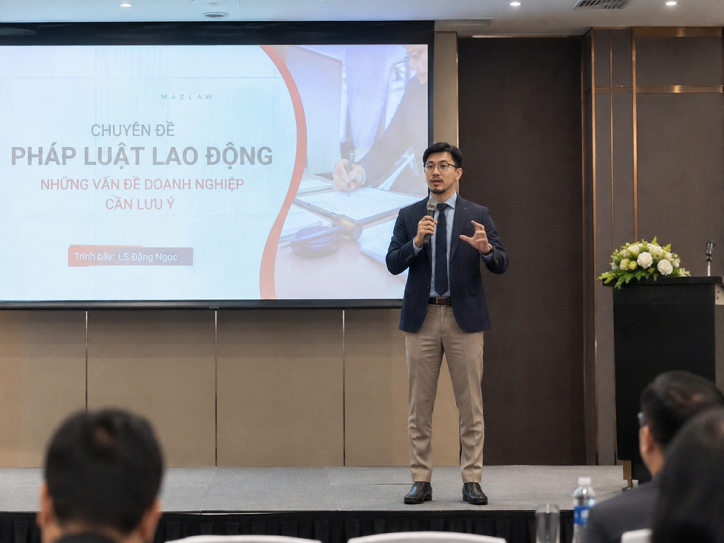 Luật sư Đặng Đình Ngọc tư vấn pháp luật lao động